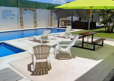 hospedaje-cerca-de-el-rollo-hotel-quetzal-1024x768-asoleadero
